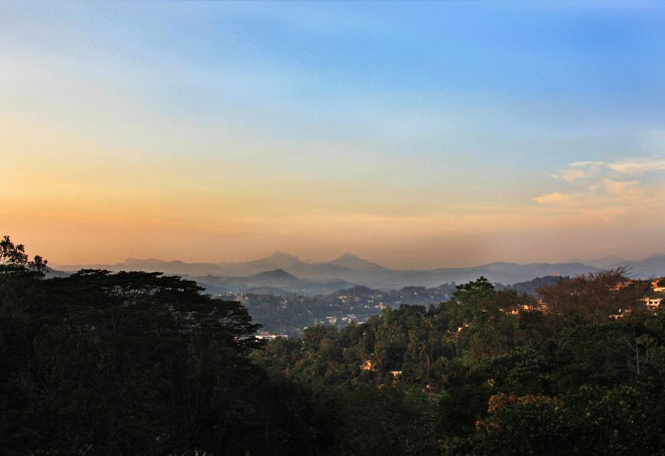 Scenic Views from Vista House Kandy - Budget Hotel Deals Kandy